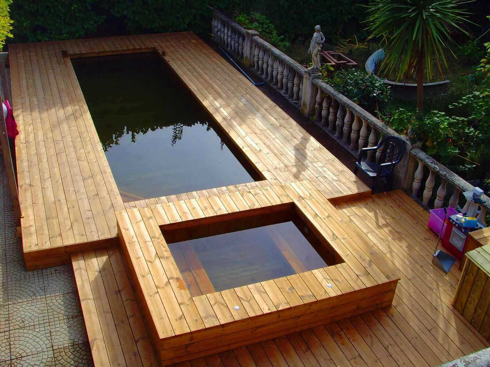 entretien piscine en bois